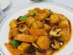 红烧日本豆腐-川湘哥麻辣鸡块(万达店)