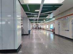 -常熟路(地铁站)