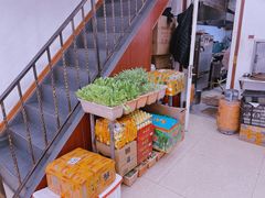 零售区-三湘四水正宗湘菜(君峰路店)