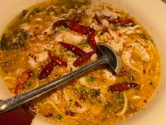 激情老坛酸菜鱼-蔴将·川菜(黄龙万科店)