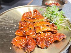 -草家酱蟹炭火烤肉店(珲春南路二店)