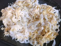 -果松木炭酸菜铜火锅·外婆参鸡汤