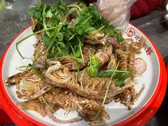 -曹胖子龙虾馆(黄桦路店)