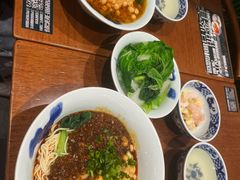 -兵哥豌豆面(创意谷店)