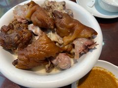 -老憨猪蹄(山大南路店)