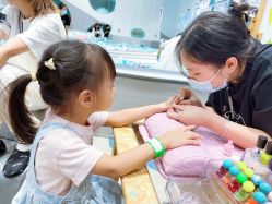 -MINI MARS KIDS CLUB亲子家庭中心(长宁天山店)
