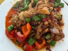 回锅肉-荣生萝卜汤饭店