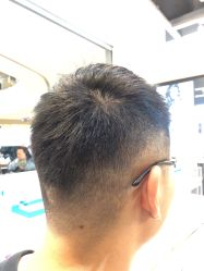 点击看大图 -曼都发型·臻选