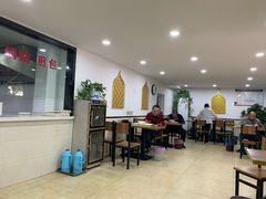 大堂-草桥清真牛肉锅贴扁食店