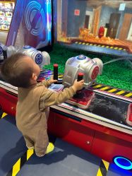 -奈尔宝·儿童乐园·亲子餐厅(华采天地店)