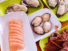 -养牛邓·潮汕牛肉海鲜自助火锅(广州店)