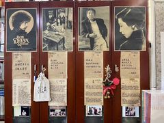 -武汉境自在書店