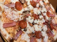 超级至尊披萨-JINNS锦时 steak&pizza(浸信会礼拜堂旧址店)