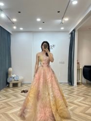 -予白婚纱礼服馆