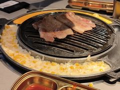 -轻烧烤肉(光谷步行街店)