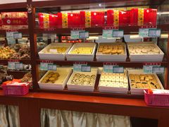 面包甜点陈列柜-北京稻香村(堤口路店)