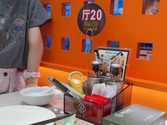 -阿忠食坊大排档·20年老店(万象城店)