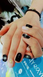 -U mi Nail美甲工作室