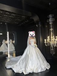 点击看大图 -Bridal Queen·婚纱女皇