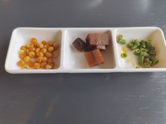 -江宴渔村·鱼鲜土菜(紫荆广场店)