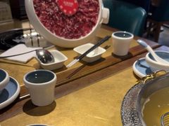 -左庭右院鲜牛肉火锅(金山万达店)