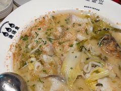 -渔语鱼酸菜鱼新川菜(来福士店)