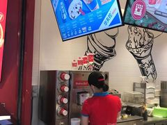 -DQ·蛋糕·冰淇淋(奥林匹克广场店)