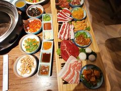 -明洞阿姨·韩式酱蟹烤肉·创意料理(三元桥店)