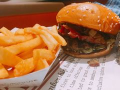 -The Habit Burger Grill 哈比特汉堡(爱琴海店)