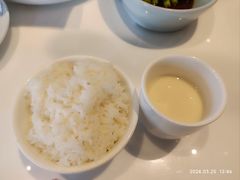 -红樱桃·欢乐餐厅(太原里店)