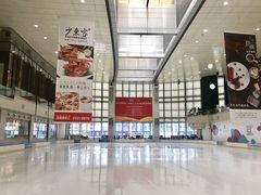 -冰纷万象滑冰场(深圳万象城店)