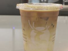 -瑞幸咖啡(凤凰海负一楼美食街店)