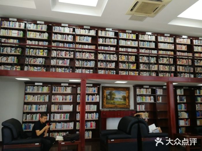 浦東新區陸家嘴圖書館圖片