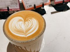 拿铁-Punchline Coffee&Roaster(同济大学店)