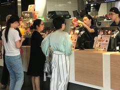 -麦当劳(杭州庆春路店)