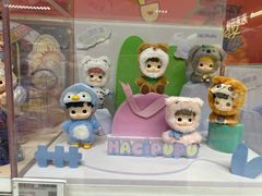 -泡泡玛特POPMART(蓝色港湾店)