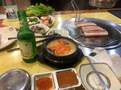 -牛信亭韩国料理·炭火烤肉(紫藤路店)