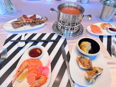 -万达文华酒店·48F云端窗景美食汇自助餐厅