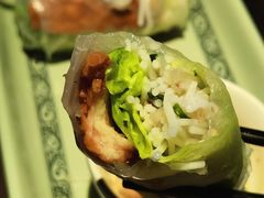 -大头虾越式风味餐厅(光明广场店)