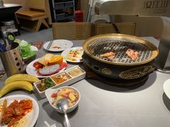 -山焱·炭火自助烤肉(周浦万达店)