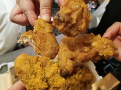 -BHC炸鸡(明洞总店)