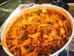 肥牛年糕火锅火锅-猫头鹰炸鸡