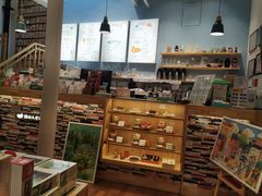 -猫的天空之城概念书店(杭州南宋御街店)