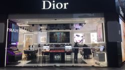 -Dior
