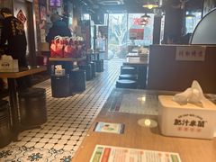 -肥汁米蘭香港米线(定西路店)