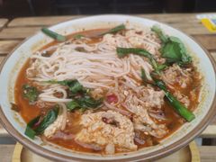 -叁窝雀·云南小锅米线(万象汇店)