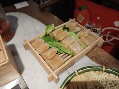 -尚尚仙·酸汤猪手·猪肚鸡火锅(华联万柳购物中心店)