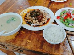 -温记府廟豆汤饭·始于1955年(海椒店)