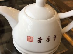 -老季市·三代非遗传承·地标美食老汁鸡(工农路店)