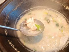 -陈大锅·岳阳鱼馆·地道岳阳菜(美食街店)